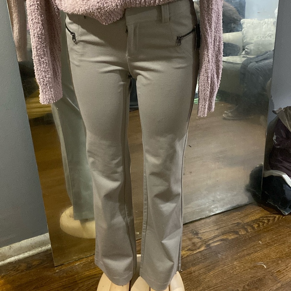Pantalón size 2 color beige